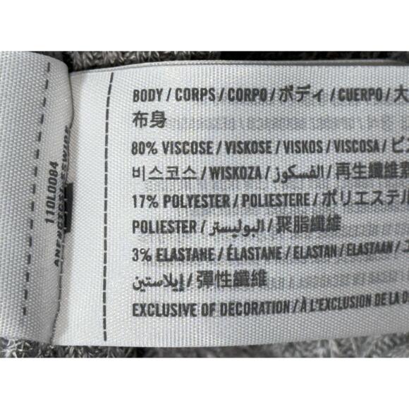 Abercrombie & Fitch Gray Ribbed Knit V-Neck Sleeveless Tank Top Crop Top Size S - Picture 7 of 9